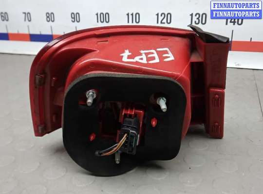 купить фонарь задний правый на VOLKSWAGEN PASSAT B6