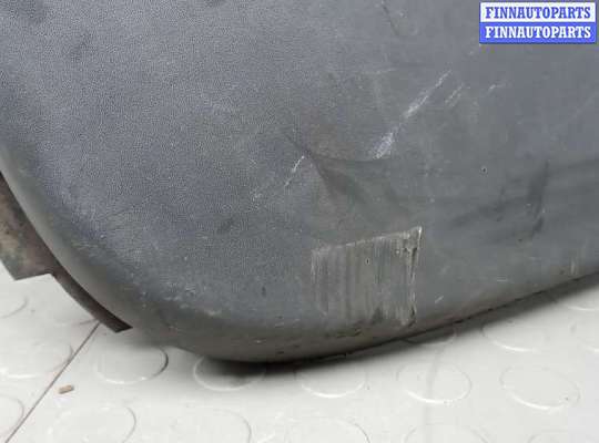 купить клык бампера задний правый на RENAULT TRAFIC 2