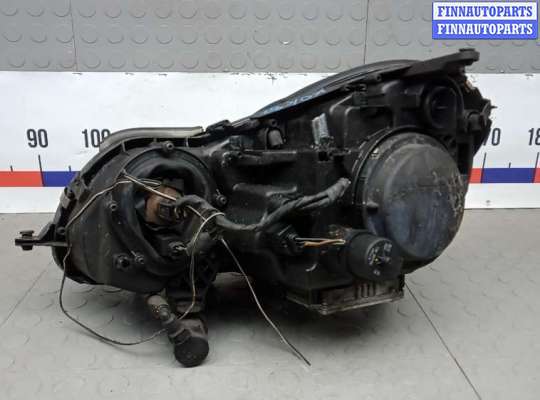 Фара передняя на Mercedes-Benz E (W211)
