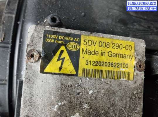 Фара передняя на Mercedes-Benz E (W211)