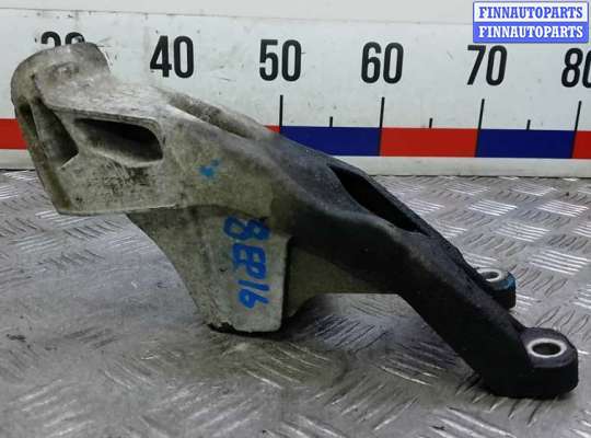 купить кронштейн двигателя дизельный на AUDI A4 B8