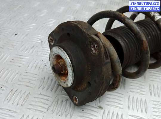 купить стойка передняя правая на VOLKSWAGEN TOURAN (1T3)