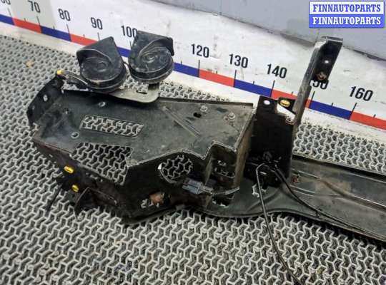 купить передняя панель крепления облицовки (телевизор) на VOLVO XC90 1