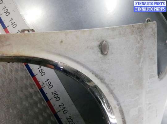 купить крыло переднее правое на MERCEDES BENZ VITO W639