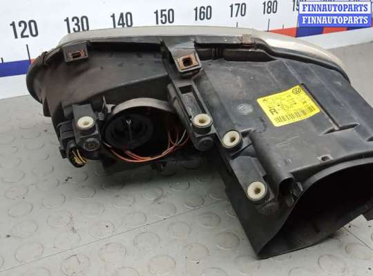 купить фара правая на VOLKSWAGEN TOURAN (1T1, 1T2)