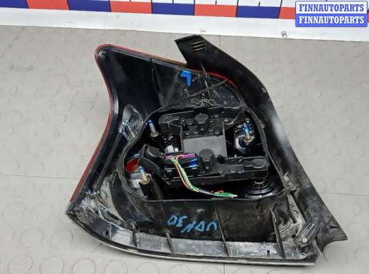 купить фонарь задний правый на TOYOTA AVENSIS T25