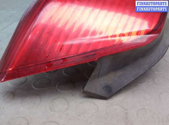 купить фонарь задний правый на TOYOTA AVENSIS T25