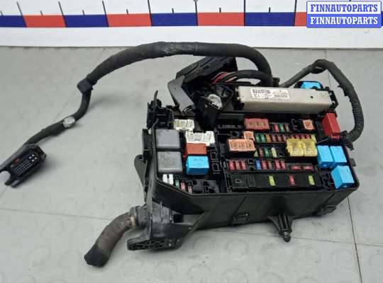 блок предохранителей TT934389 на TOYOTA PRIUS XW30