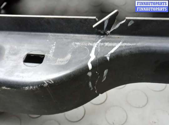 купить передняя панель крепления облицовки (телевизор) на PEUGEOT 407