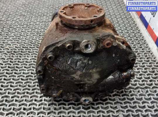 купить редуктор задний на MERCEDES BENZ CLK C208