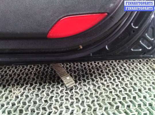 Дверь боковая на Hyundai i40 (I)