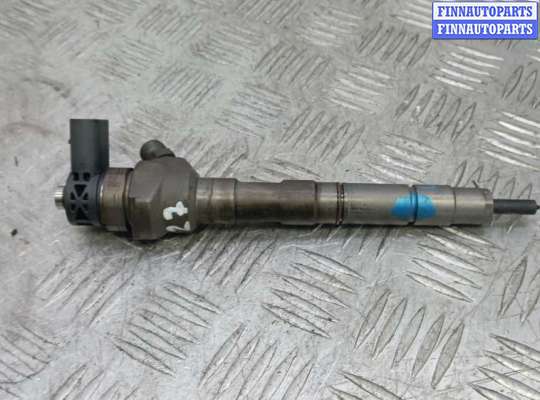 Форсунка топливная на Volkswagen Golf VI (5K)