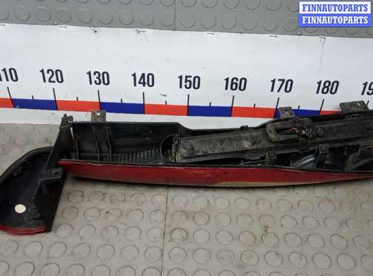 купить фонарь задний правый на MERCEDES BENZ VITO W639