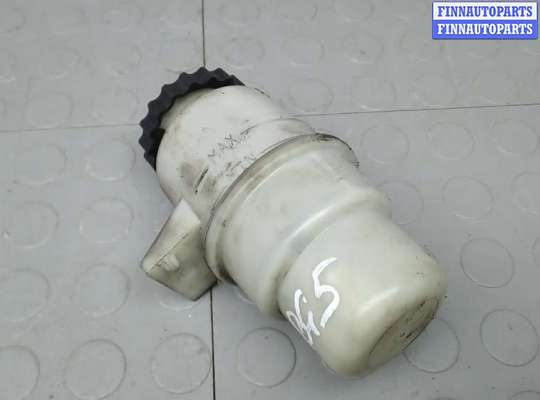 купить бачок гу на JEEP GRAND CHEROKEE WK2