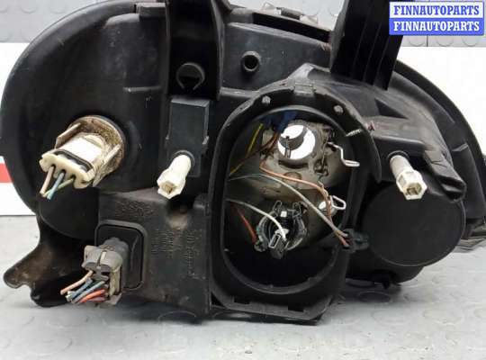 Фара передняя на Mercedes-Benz ML (W163)