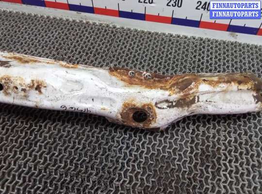 купить усилитель бампера передний (кронштейн) на MERCEDES BENZ SPRINTER 2