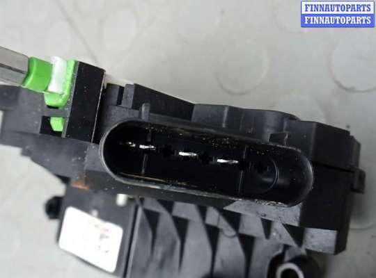 купить замок двери задней правой на FORD ECOSPORT