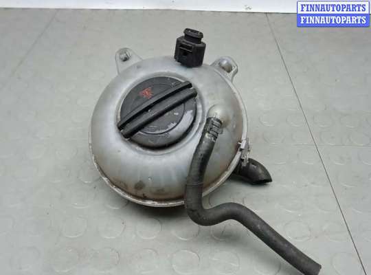 купить бачок расширительный на SKODA SUPERB 3