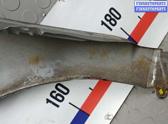 Крыло переднее на Toyota Avensis II (T250)