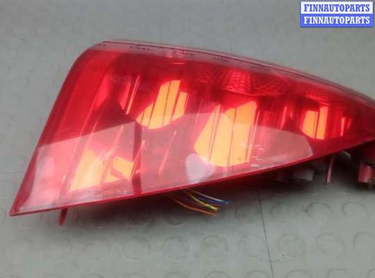 купить фонарь задний правый на PEUGEOT 307