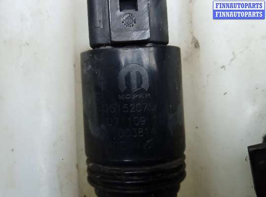 купить бачок омывателя на CHRYSLER VOYAGER 5