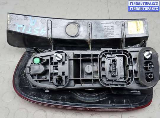 купить фонарь задний правый на RENAULT DUSTER 1