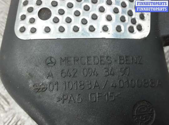 Датчик расхода воздуха (ДМРВ) на Mercedes-Benz E (W211)