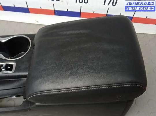 купить подлокотник центральный на INFINITI Q50