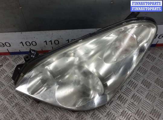 купить фара левая на TOYOTA COROLLA VERSO 2