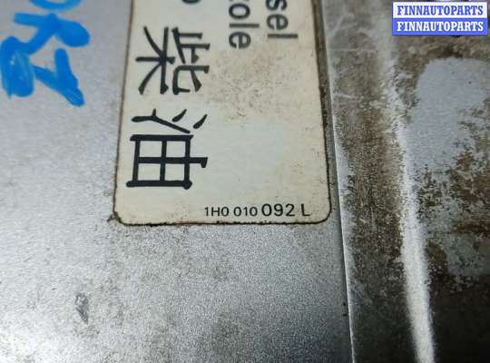 купить лючок бака на VOLKSWAGEN TRANSPORTER T5