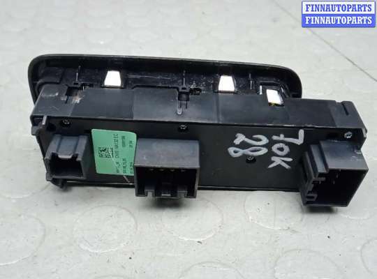 купить кнопки стеклоподъемника на FORD ECOSPORT