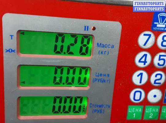 купить накладка порога внутренняя правая на AUDI A8 D3