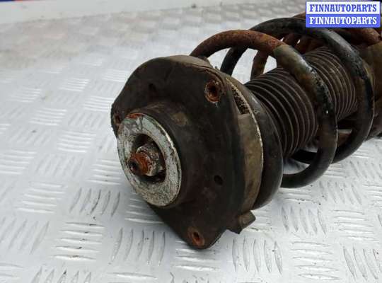 купить стойка передняя правая на VOLKSWAGEN PASSAT B7