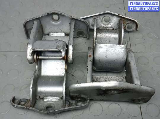 купить петля двери распашной правой на RENAULT TRAFIC 2