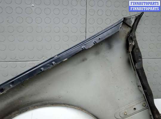 купить крыло переднее правое на MERCEDES BENZ C-CLASS W203