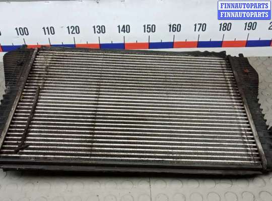 купить радиатор интеркулера на VOLKSWAGEN TOURAN (1T1, 1T2)