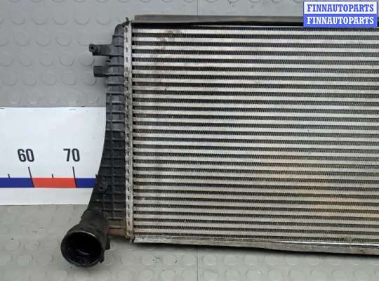 купить радиатор интеркулера на AUDI A3 8P