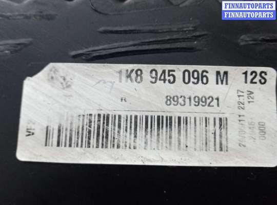 Фонарь задний на Volkswagen Scirocco III (137)