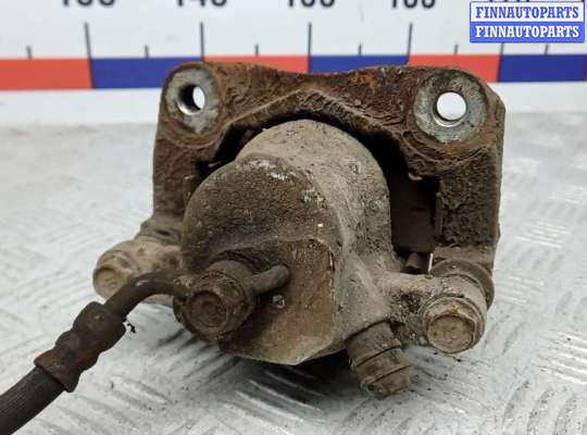 купить суппорт тормозной задний правый на TOYOTA RAV 4 CA40