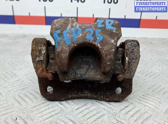 купить суппорт тормозной задний правый на TOYOTA RAV 4 CA40