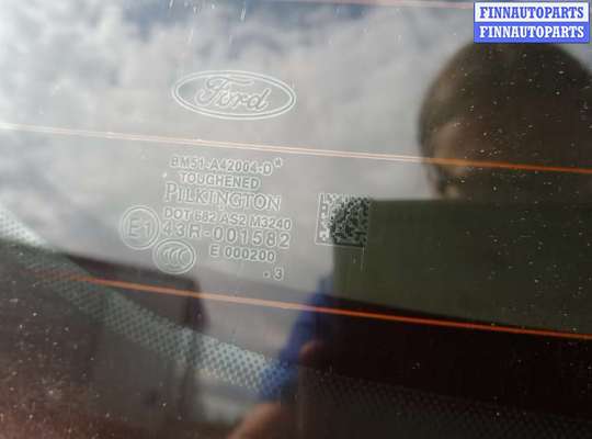 Крышка багажника на Ford Focus III