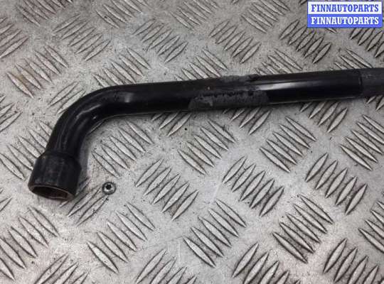 купить ключ колесный на FORD KUGA 1