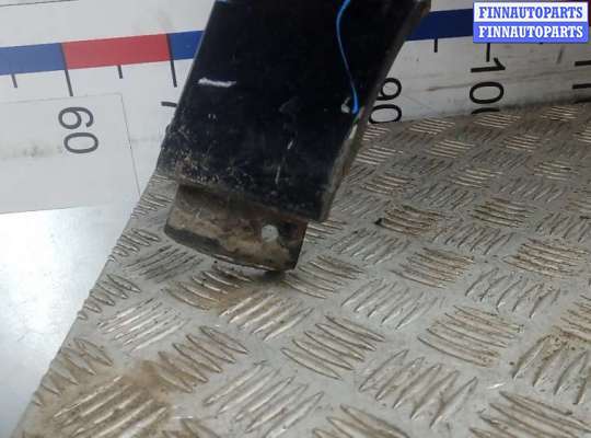 купить крыло переднее правое на VOLKSWAGEN PASSAT B7