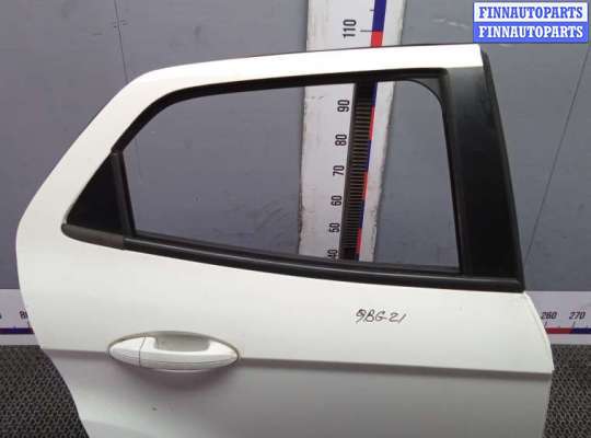 Дверь боковая