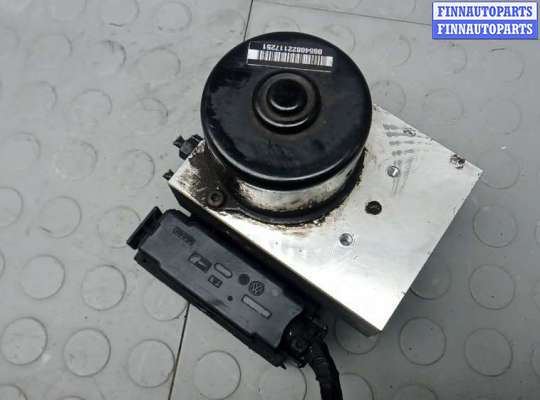 Блок ABS на Volkswagen Transporter T5