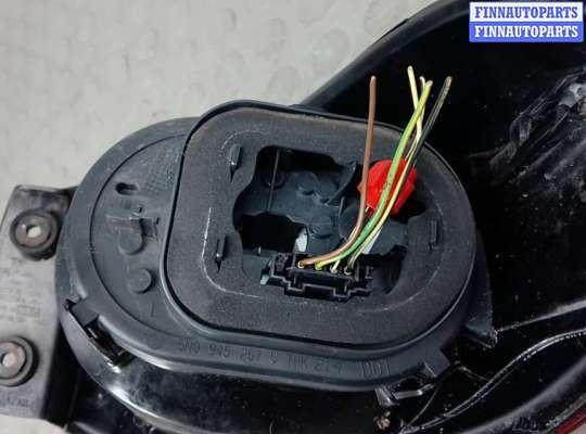 купить фонарь задний левый на VOLKSWAGEN TIGUAN 1