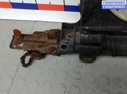 купить вентилятор радиатора на TOYOTA AURIS E180