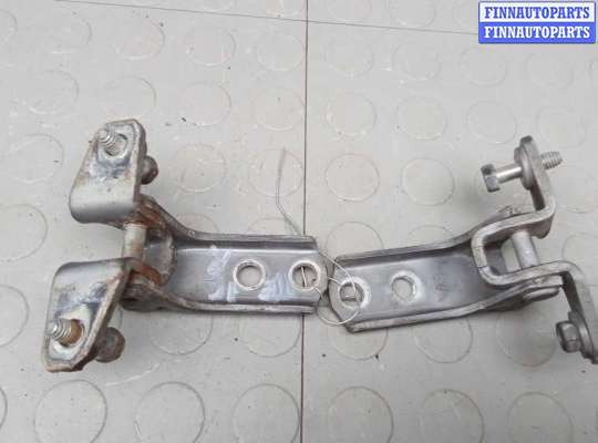 купить петля передняя правая на MITSUBISHI LANCER 9