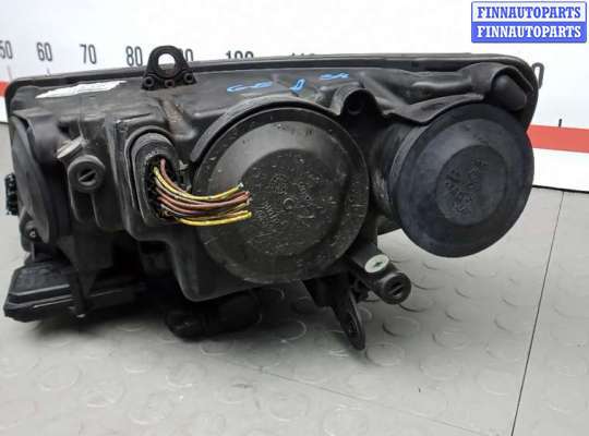 Фара передняя на Skoda Superb II (3T)