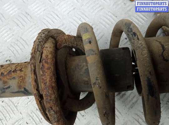 купить стойка передняя правая на SKODA SUPERB 1